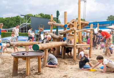 feestelijkeopening_buitenterrein_2025-41