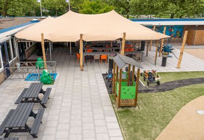 buitenterreinzwembadmeekenesch-11